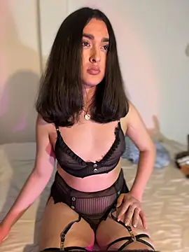 MiahWindsor online show from 5, 12, 2025