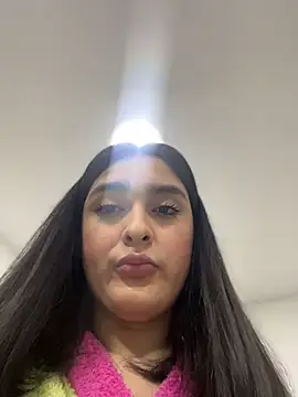 Snapshot of MiahWindsor chatting on 6, 7, 2026 MiahWindsor online show from 6, 7, 2026