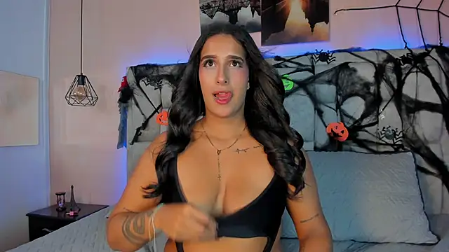 Snapshot of Stefhanyblow chatting on 25, 10, 2025 Stefhanyblow online show from 25, 10, 2025