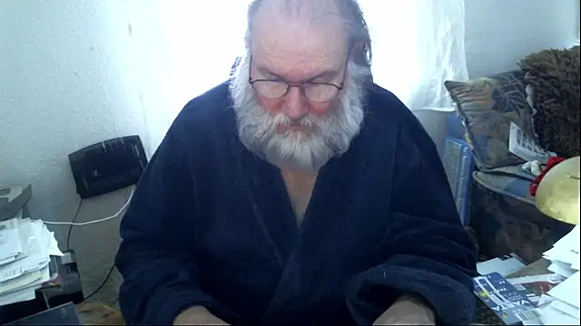 Snapshot of SexySantaC chatting on 18, 2, 2025 SexySantaC online show from 18, 2, 2025