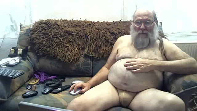 Snapshot of SexySantaC chatting on 16, 3, 2025 SexySantaC online show from 16, 3, 2025