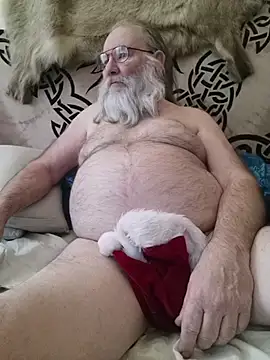 Snapshot of SexySantaC chatting on 26, 11, 2025 SexySantaC online show from 26, 11, 2025