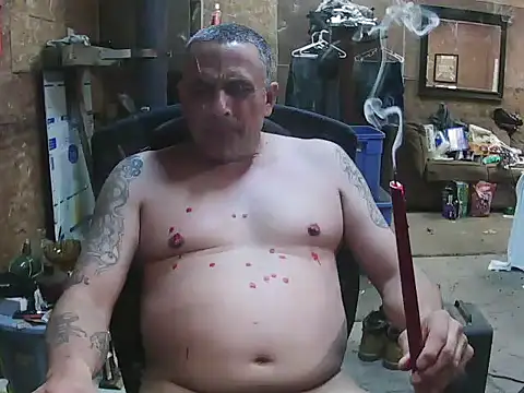 Snapshot of hardcok4u2abuse40 chatting on 26, 11, 2025 hardcok4u2abuse40 online show from 26, 11, 2025