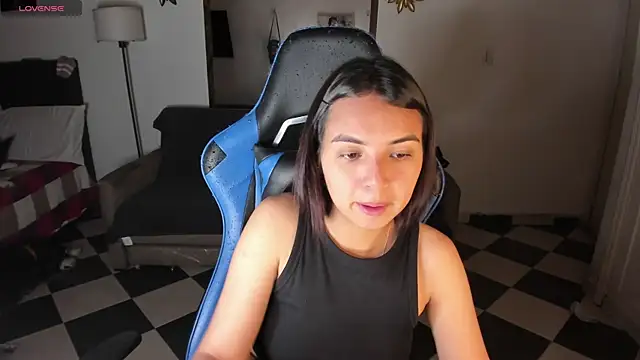 Miss Nicole online show from 13, 3, 2025