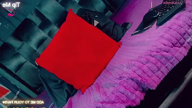 CharlotteBigCock online show from 7, 2, 2026