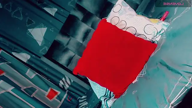 CharlotteBigCock online show from 23, 4, 2026