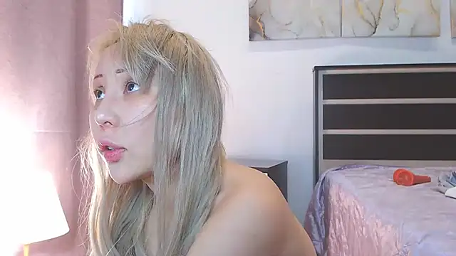 Yulianna Smith online show from 28, 12, 2024