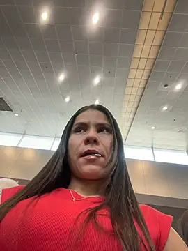 Snapshot of Reggie-Liam chatting on 19, 11, 2025 Reggie-Liam online show from 19, 11, 2025