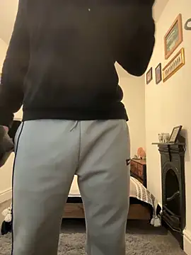 Snapshot of bigguy101 chatting on 10, 2, 2025 bigguy101 online show from 10, 2, 2025