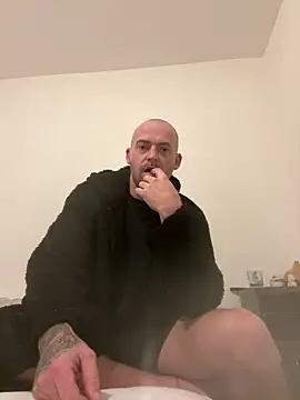 Snapshot of bigguy101 chatting on 13, 3, 2025 bigguy101 online show from 13, 3, 2025