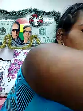 Snapshot of NWC4LYF chatting on 4, 1, 2025 NWC4LYF online show from 4, 1, 2025