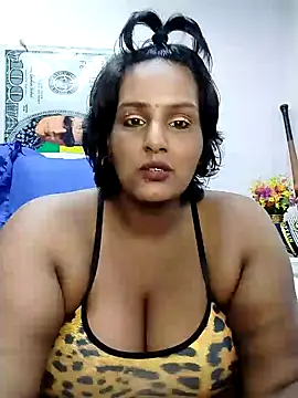 Snapshot of NWC4LYF chatting on 8, 2, 2025 NWC4LYF online show from 8, 2, 2025