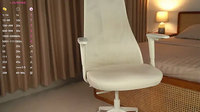 Snapshot of Vivian_cb chatting on 27, 2, 2025 Vivian cb online show from 27, 2, 2025