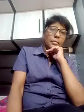 Snapshot of MsAttitude chatting on 23, 5, 2026 MsAttitude online show from 23, 5, 2026