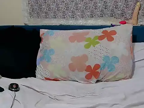 divineass 1 online show from 7, 11, 2025