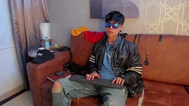 AcidMilo online show from 7, 12, 2024