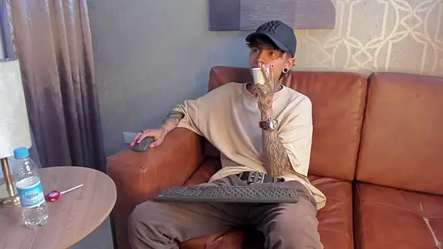 AcidMilo online show from 10, 12, 2024