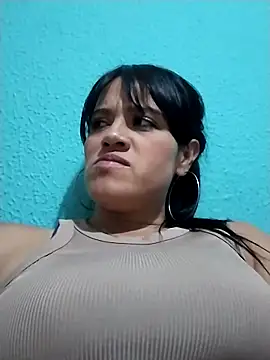 zhayra rose online show from 7, 1, 2025