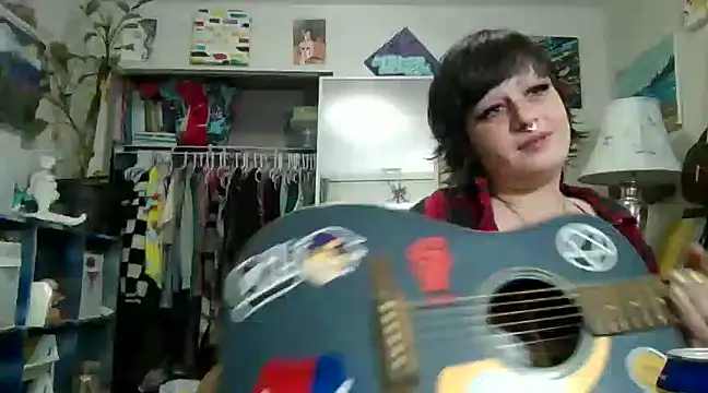 mikittyy online show from 18, 2, 2025