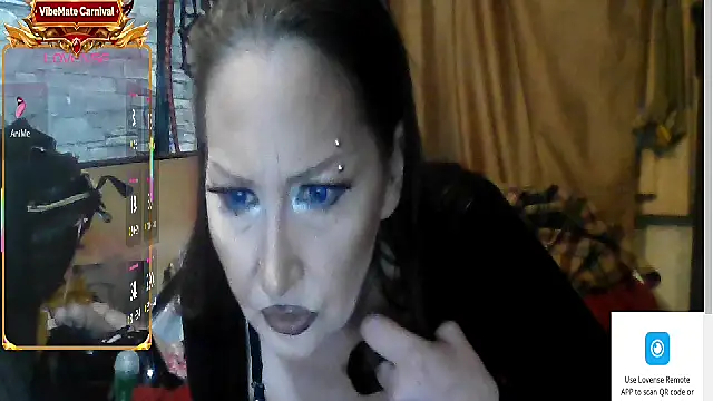 dominatrixredsonyja online show from 9, 5, 2026