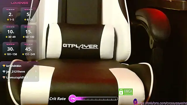 Snapshot of CrossyAayesha chatting on 6, 11, 2025 CrossyAayesha online show from 6, 11, 2025