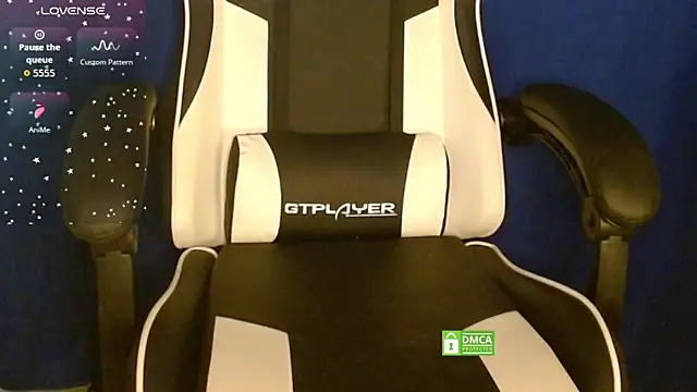 CrossyAayesha online show from 29, 4, 2026