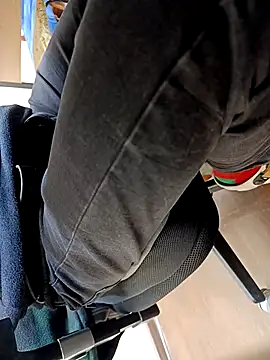 Snapshot of alex89north chatting on 19, 3, 2025 alex89north online show from 19, 3, 2025