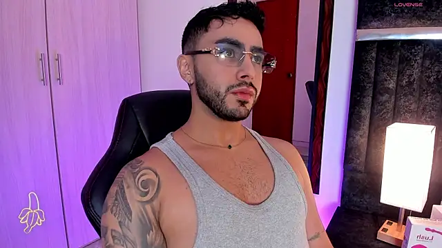 ItsMeEros online show from 5, 3, 2025