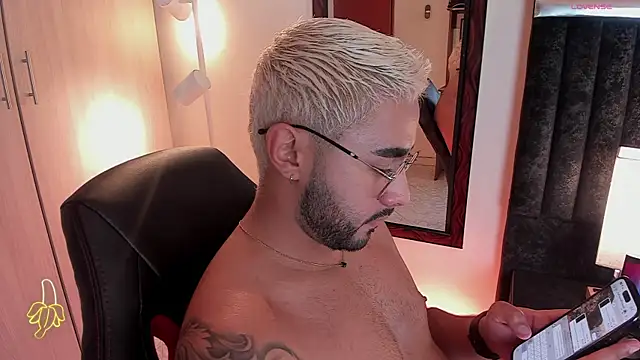 ItsMeEros online show from 10, 9, 2025