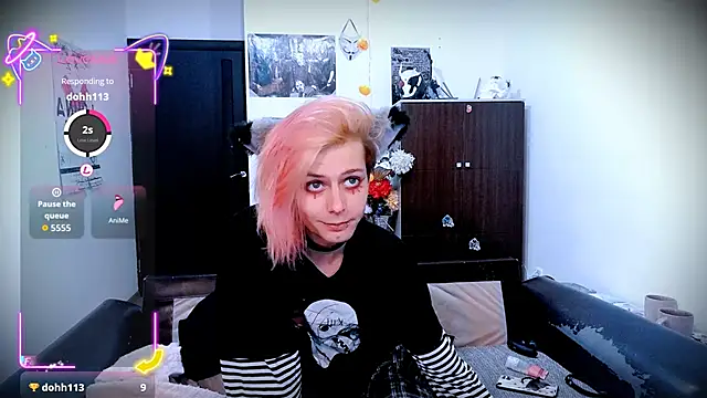 Littlepinkcat online show from 28, 9, 2025