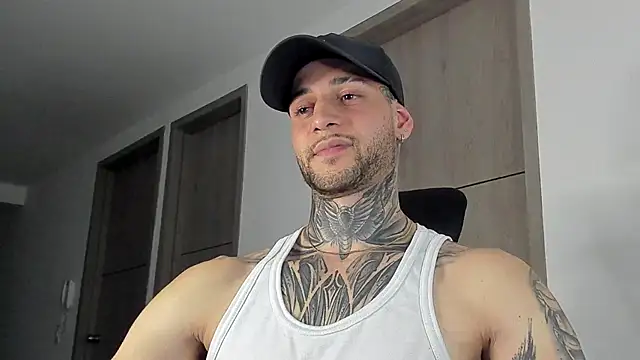 Snapshot of _jamesleandros1 chatting on 24, 9, 2025 jamesleandros1 online show from 24, 9, 2025