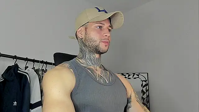 Snapshot of _jamesleandros1 chatting on 25, 10, 2025 jamesleandros1 online show from 25, 10, 2025