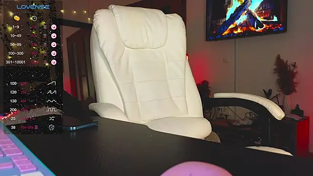 Juliette Sunshine online show from 7, 2, 2025