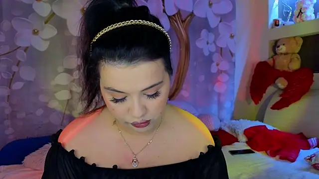 Malika uAngel online show from 18, 2, 2025