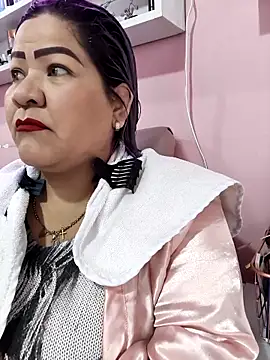 Dalessa Bigtits online show from 1, 4, 2026