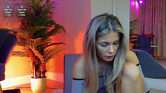 Avril Cyrus online show from 30, 10, 2025