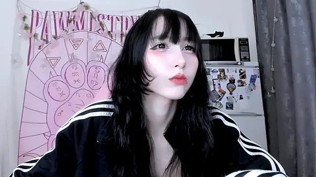 Holy420lolii online show from 24, 5, 2026