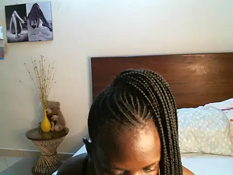 Snapshot of pay_tience chatting on 20, 4, 2026 pay tience online show from 20, 4, 2026