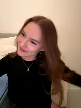 Snapshot of Meow_Sophie chatting on 8, 10, 2025 Meow Sophie online show from 8, 10, 2025