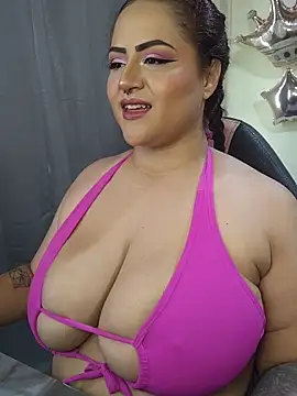 Snapshot of Sarita_Summer chatting on 26, 4, 2026 Sarita Summer online show from 26, 4, 2026