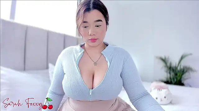 Foxxy222  online show from 11, 2, 2025