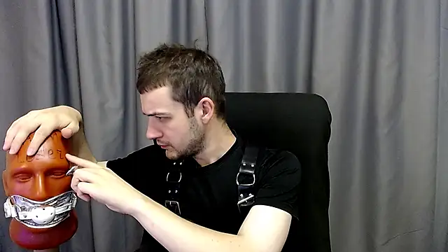  Damien thorn  online show from 11, 9, 2025