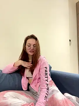 lovebellagrey online show from 17, 1, 2026