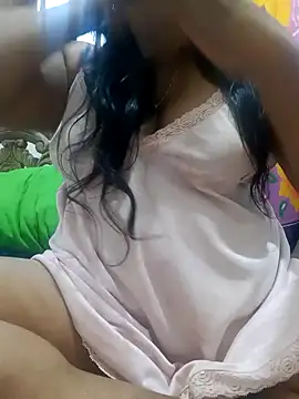 Snapshot of chubby_wife chatting on 2, 1, 2025 chubby wife online show from 2, 1, 2025