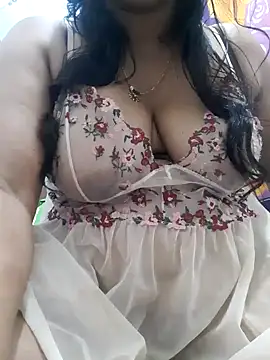 Snapshot of chubby_wife chatting on 4, 1, 2025 chubby wife online show from 4, 1, 2025