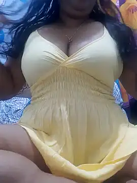 Snapshot of chubby_wife chatting on 9, 1, 2025 chubby wife online show from 9, 1, 2025