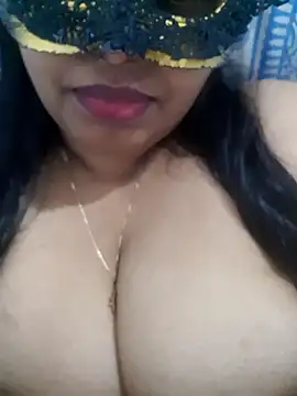 Snapshot of chubby_wife chatting on 25, 9, 2025 chubby wife online show from 25, 9, 2025