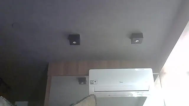 Skinny-Kitten online show from 21, 12, 2025