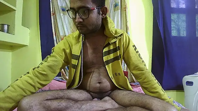 Cute boy2000 online show from 12, 1, 2025