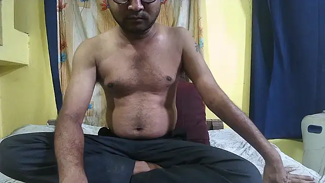 Cute boy2000 online show from 20, 2, 2025